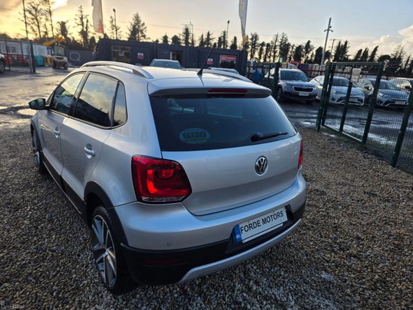 2014 Volkswagen Polo Cross 373721924