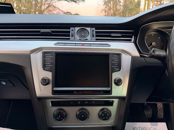 Volkswagen Passat 2.0 TDI Bluemotion 373845280