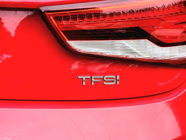 Audi A1 2016 373863894