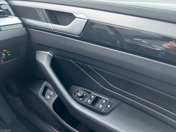 2022 Volkswagen Arteon R Line 1.4 TSI PHEV -Auto 373889966