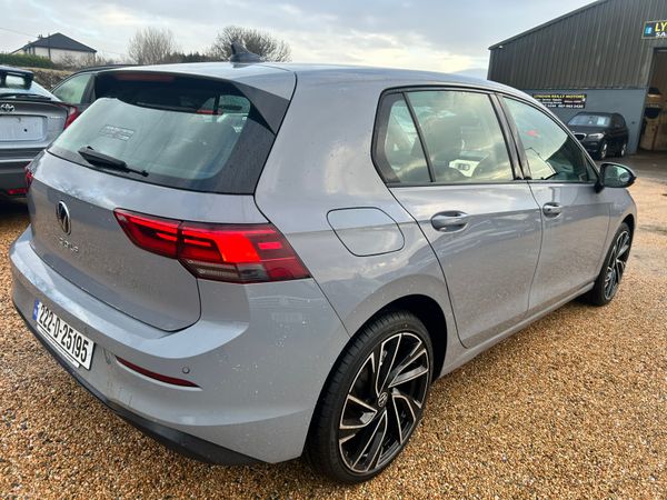 Volkswagen Golf life 2.0 TDI 115ps 373890696