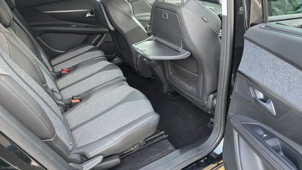 2018 Peugeot 5008 7 seats 1 Year Warranty 373810440