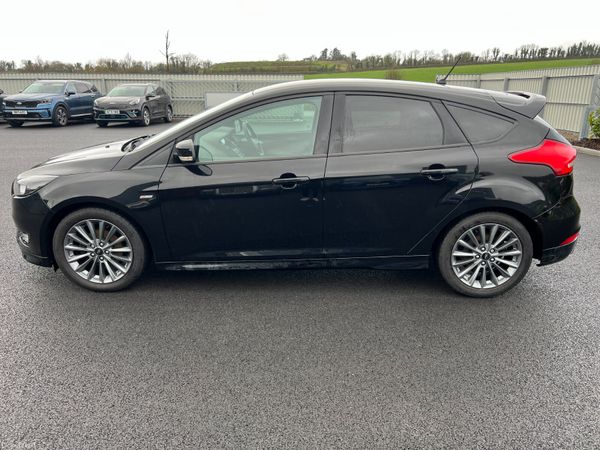 2018 Ford Focus ST Line 1.0 Petrol 373946490