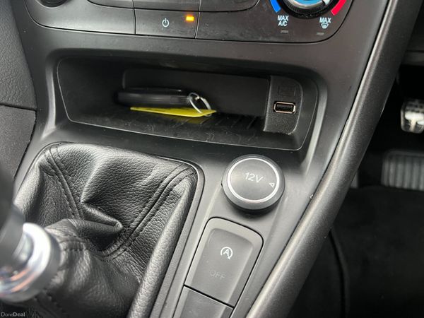 2018 Ford Focus ST Line 1.0 Petrol 373946518