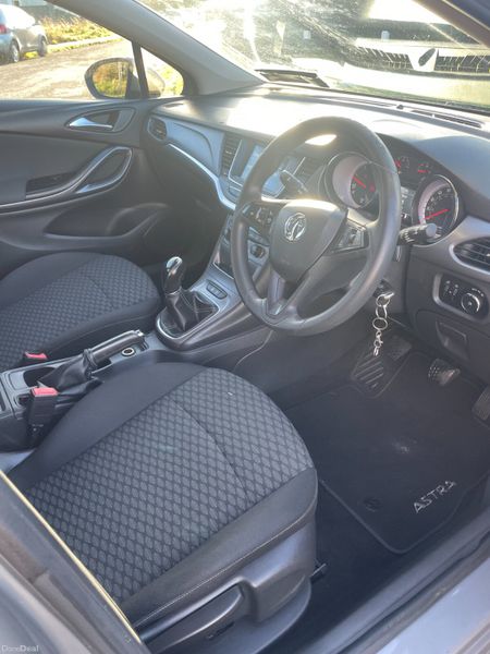 161 Opel Astra 1.6CDTI Ecoflex.. Low KMs 373972728