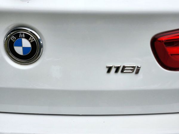 BMW 1-Series 2018 373983068