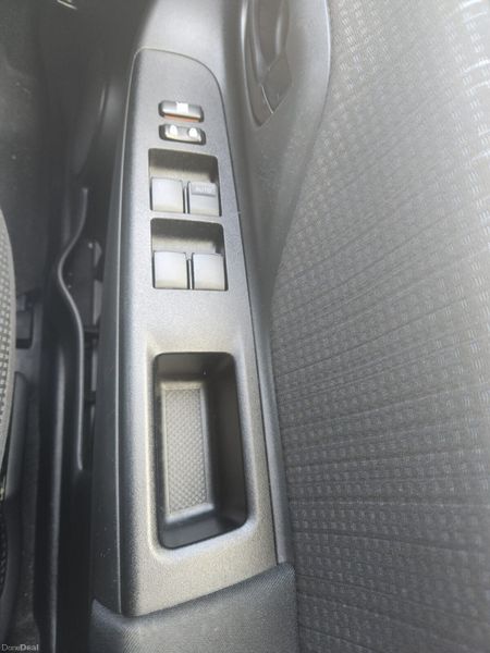 Toyota Vitz 2020 Hybrid 373983942