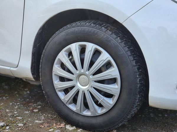 Toyota Vitz 2020 Hybrid 373983936