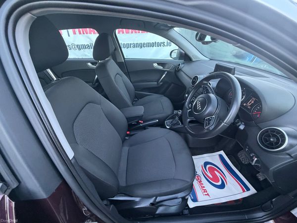 Audi A1 2014 low Milage 373994288