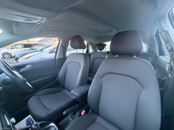 Audi A1 2014 low Milage 373994296