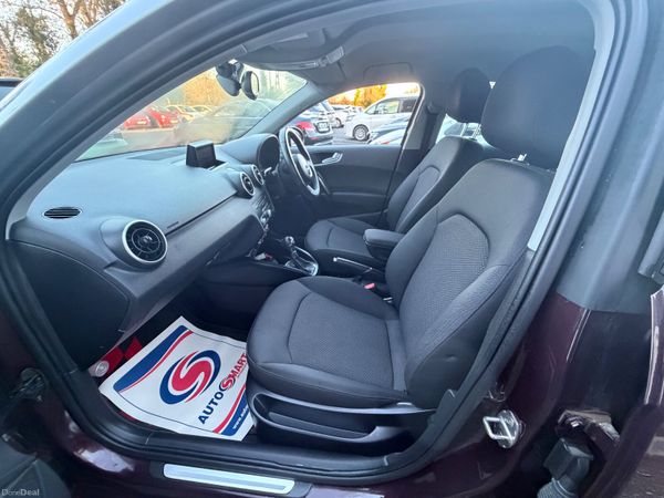 Audi A1 2014 low Milage 373994298