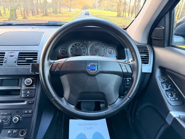 Volvo XC90 2010 D5 7 Seat Automatic 373999612