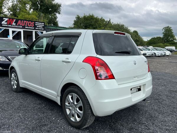 2010 Suzuki Swift 1.2 AUTOS 373917114