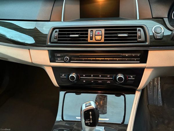 142 BMW 5-Series M-Sport Auto 373933568