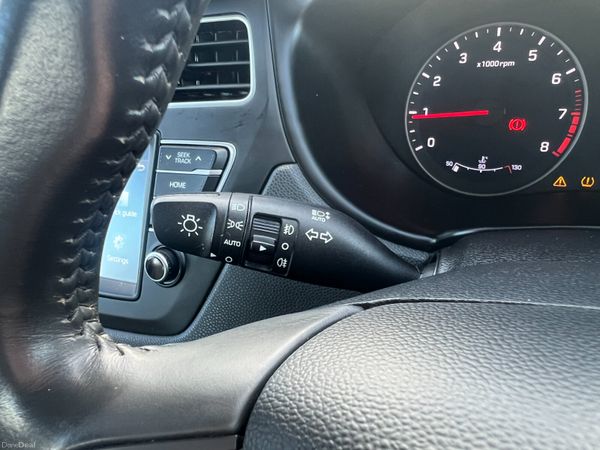 2018 (182) Hyundai I20 SE 1.2 Petrol 374046496