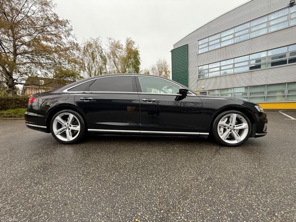 Audi A8 60 TFSI Quattro 3.0 plug in petrol hybrid 374060565