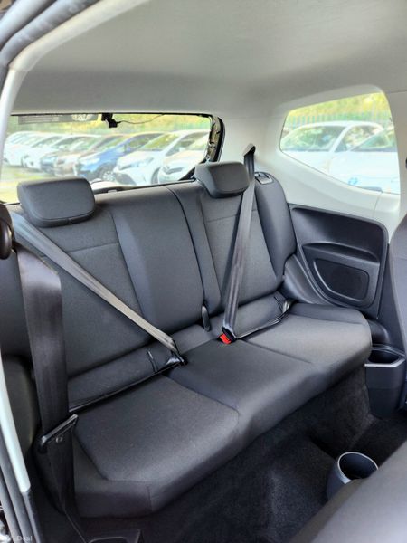 Volkswagen up! 2020 374001936