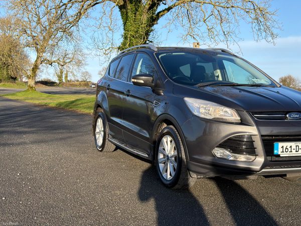 Ford Kuga 2016 Titanium 374150735