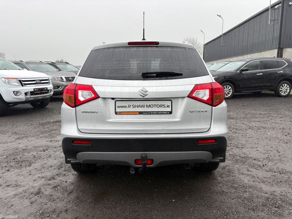 Suzuki Vitara 374112505