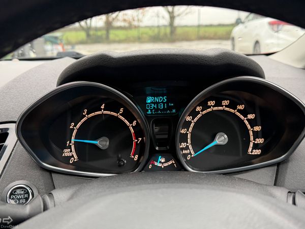 Ford Fiesta 2016 Leather Edition 374129664