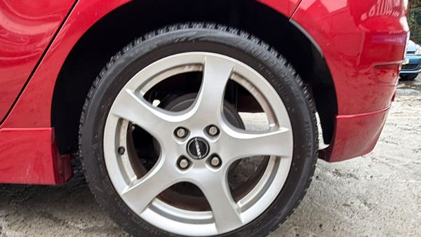 Ford Fiesta 2016 Leather Edition 374129638