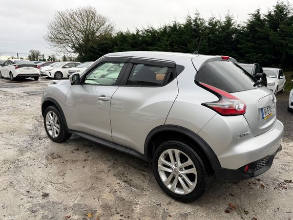 Nissan Juke 2016 374129902