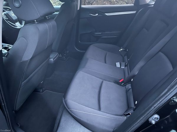 Honda Civic 1.6 i-DTEC Smart Plus 374315104