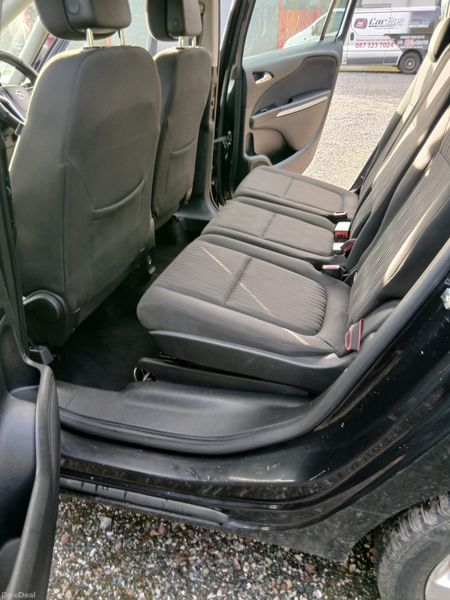 Opel Zafira 374338116