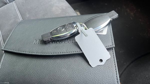 Mercedes-Benz C-Class COUPE ! 374444064