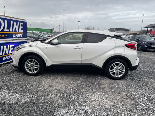 2020 TOYOTA C-HR LUNA 1.8 PETROL HYBRID SPOTLESS 374463942