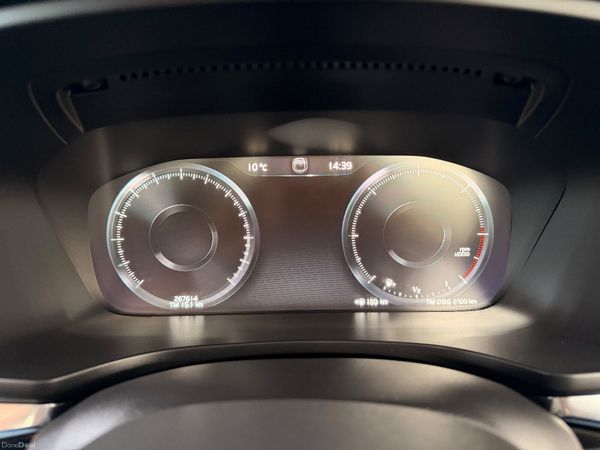 Volvo V60 2021 AWD Cross Country 374468982