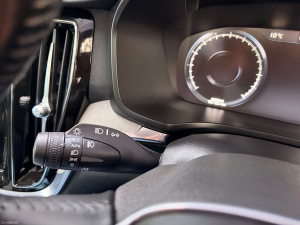 Volvo V60 2021 AWD Cross Country 374468988