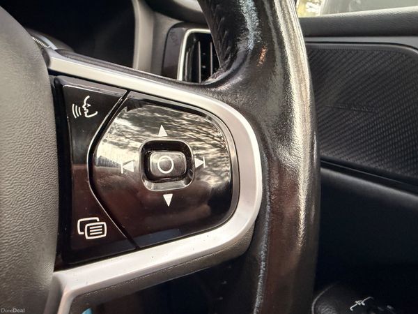 Volvo V60 2021 AWD Cross Country 374468992