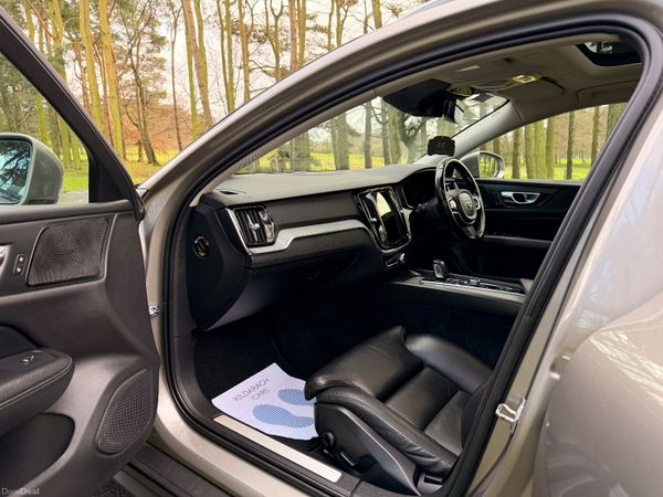 Volvo V60 2021 AWD Cross Country 374469000