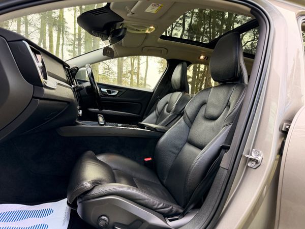 Volvo V60 2021 AWD Cross Country 374469006