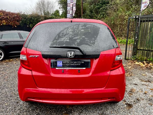 131 Honda  Fit 1.3 Auto 374490859