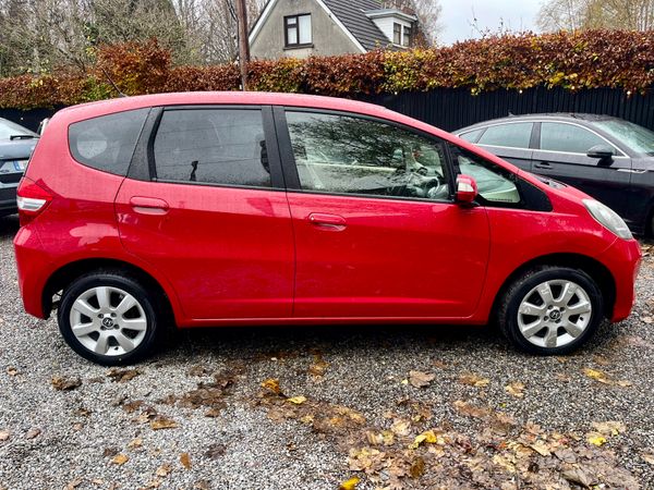 131 Honda  Fit 1.3 Auto 374490860