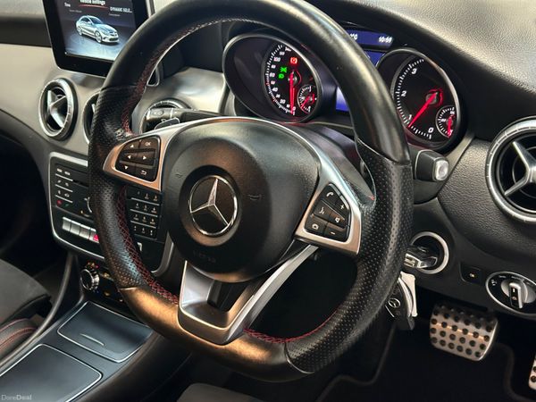 171 MERCEDES CLA 220CDI AMG AUTO = BLACK EDITION = 374491970