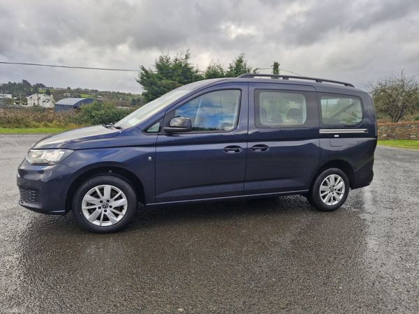 Volkswagen Caddy 2023 7 seater 374492496