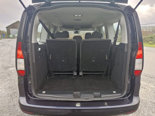 Volkswagen Caddy 2023 7 seater 374492504
