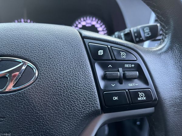 Hyundai Tucson 1.7 D Executive SE 374547442