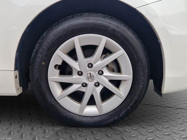 2013 TOYOTA PRIUS ALPHA  *7 SEATER* AUTO HYBRID 374598008