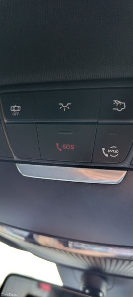 2018Mercedes-Benz E-Class Automatic 374509108