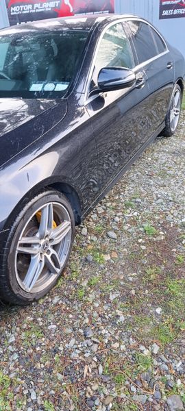 2018Mercedes-Benz E-Class Automatic 374509405