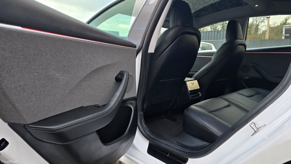 // Deposit Taken // 374525828