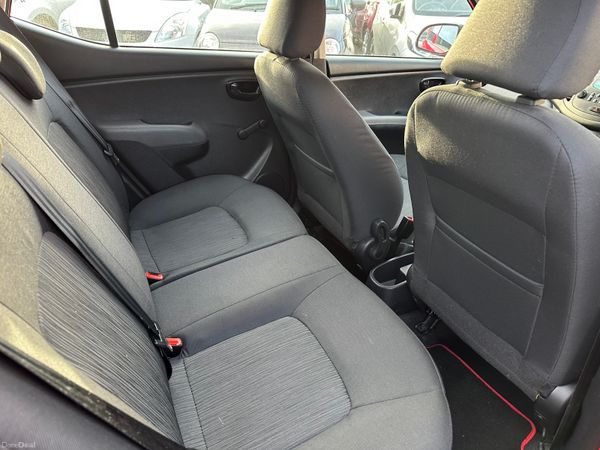 Hyundai i10 1.2 Petrol NCT LOW KMS 374656412