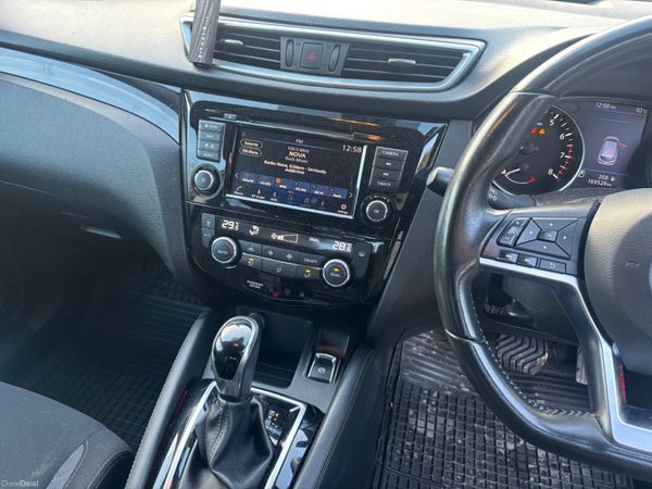 Nissan Qashqai 2019 374660896