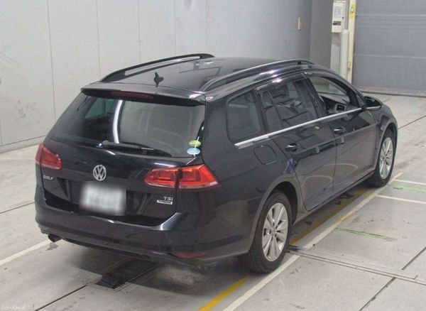 2015 (152) VW Golf Estate - 1.2 Petrol + Automatic 374634506