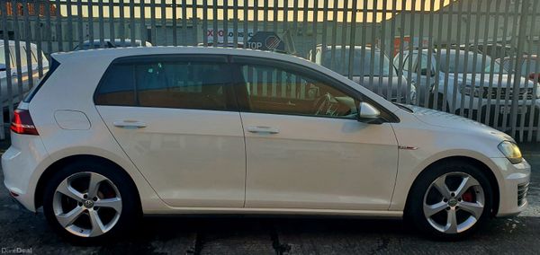 2017 Volkswagen Golf GTI Performance 374752082