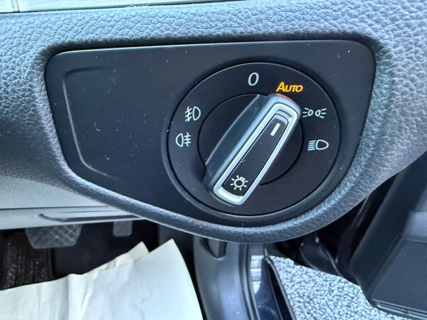 2015 VW Golf 1.2 Petrol Auto,Top Specs,immaculate 374785512